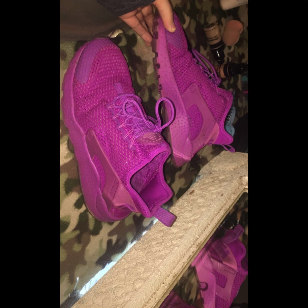 Purple huaraches Nike air